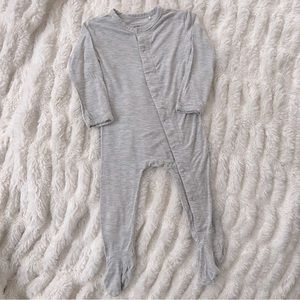 Posh Peanut Snap Footie (size 6-9M)